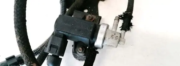 Skoda Octavia Mk1 (1U) Turbo solenoid valve 1J0906627 72290325