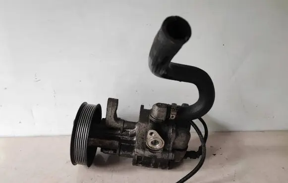 BMW 5 GT F07 Power steering pump 6796491 Lh2115369