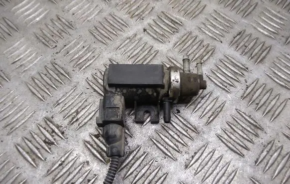 Seat Alhambra (Mk1) Turbo solenoid valve 1J0906627A