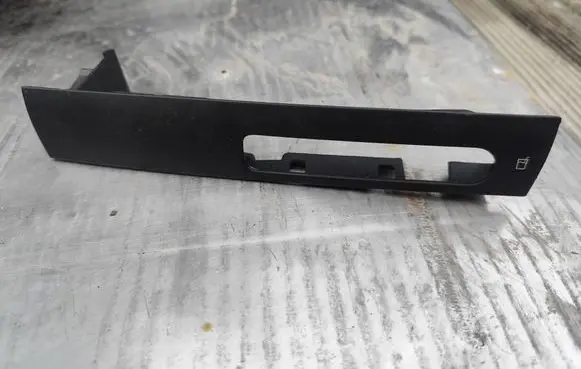 Saab 9-3 Ver2 Cup holder 12767889