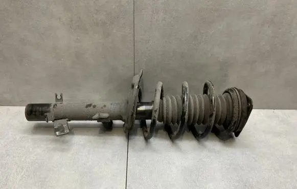 Nissan X-Trail T32 Front shock absorber/damper