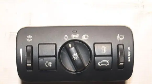 Volvo XC60 Light switch 30739413