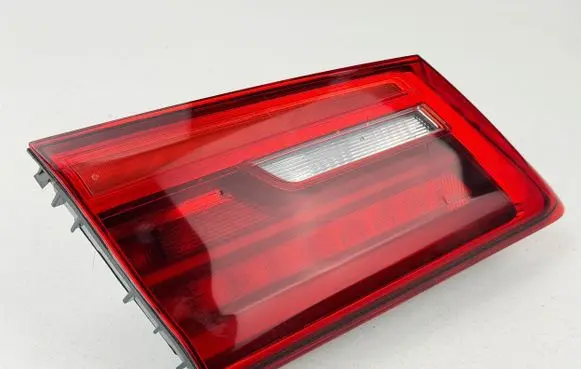 BMW 5 G30 G31 G38 Tailgate rear/tail lights 9481823 630341
