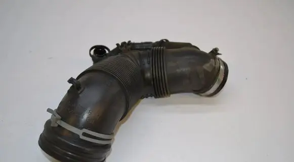 BMW 3 E90 E91 Other engine bay part 3C0129654