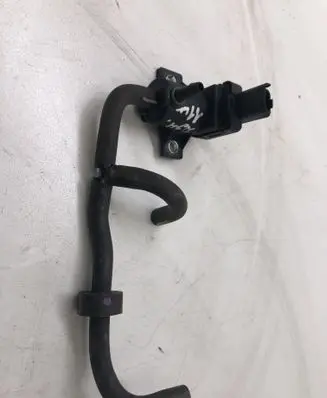 Citroen DS4 Turbo solenoid valve 9665558580