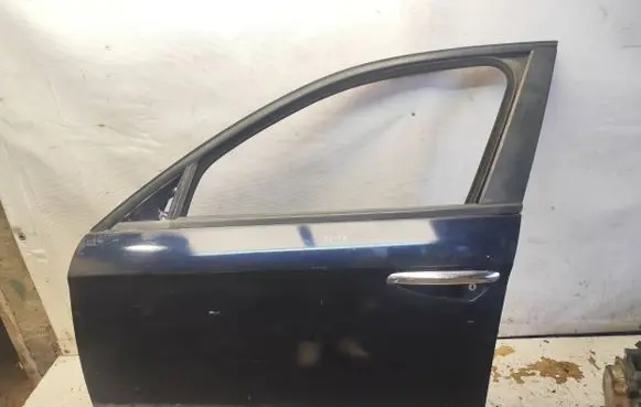 Alfa Romeo 159 Front door