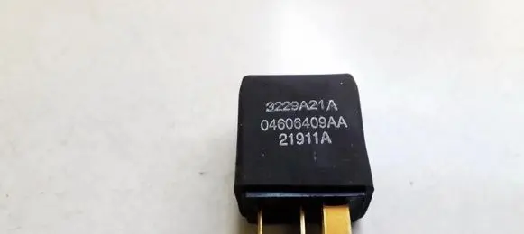 Chrysler 300M Other relay 3229A21A 04606409AA