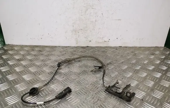 Mitsubishi Outlander ABS brake wheel speed sensor