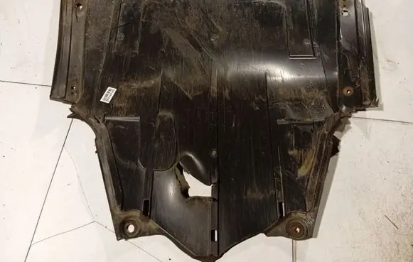Renault Laguna II Engine splash shield/under tray 