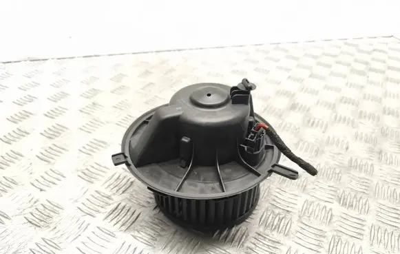 Volkswagen Caddy Heater fan/blower 1K1819015E