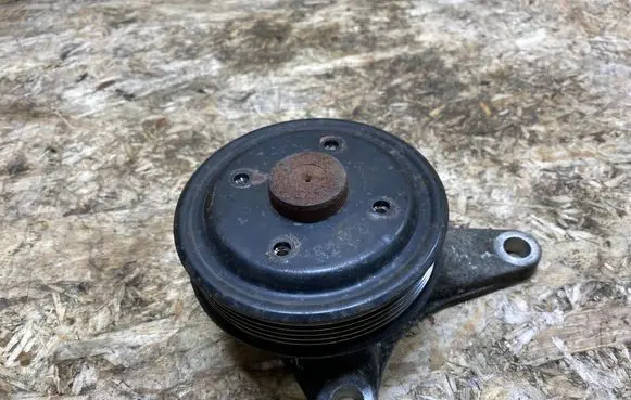 Nissan 350Z other engine part 