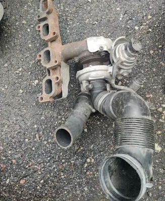 Volkswagen Golf VI Turbo 03L253016T