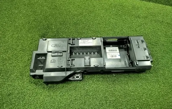Fuse box set