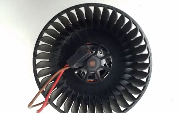 Opel Corsa C A/C air flow flap actuator/motor F970761A