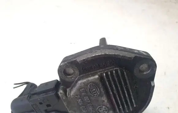 BMW X5 E53 Oil level sensor 7508003