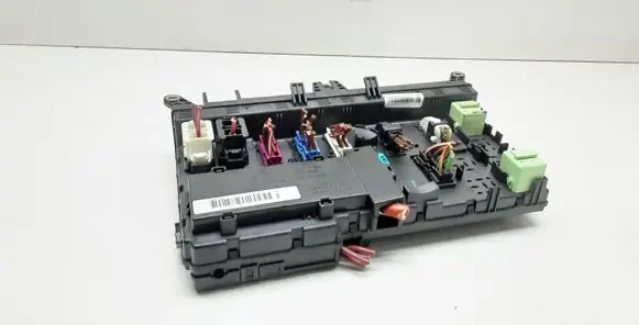 BMW X5 E53 Fuse module 8380407