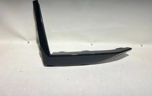 Skoda Enyaq iV Front bumper splitter molding 5LA807833