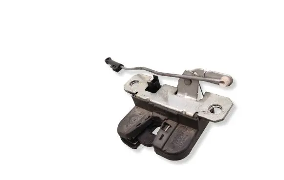 Seat Leon (1M) Tailgate/trunk/boot lock/catch/latch 6L6827505A