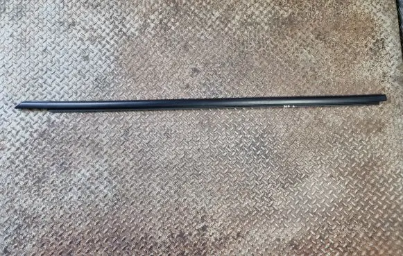 Dodge Challenger Front door glass trim molding 