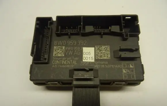 Audi A4 S4 B9 8W Door control unit/module 8W0959392