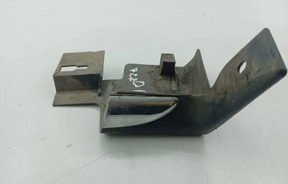 Mazda CX-7 Fender trim (molding)