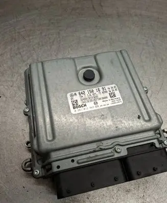 Mercedes-Benz E W211 Engine control unit/module A6421501691 0281012843