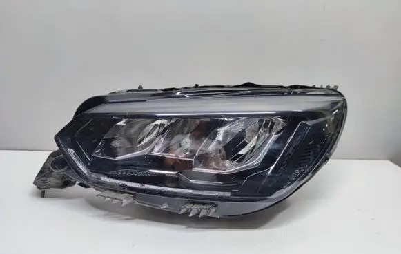 Peugeot 208 Headlight/headlamp 9833036380
