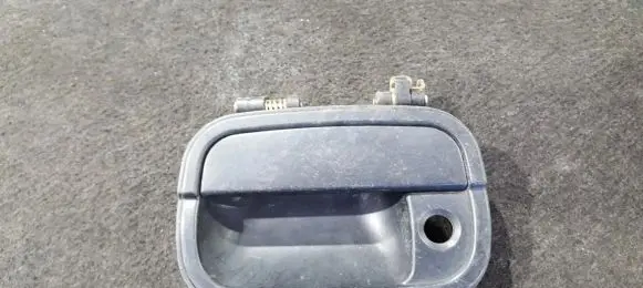 Mitsubishi Space Wagon Front door exterior handle MB632701