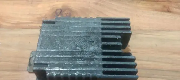 Mercedes-Benz E W210 Coolant fan relay 0205451532