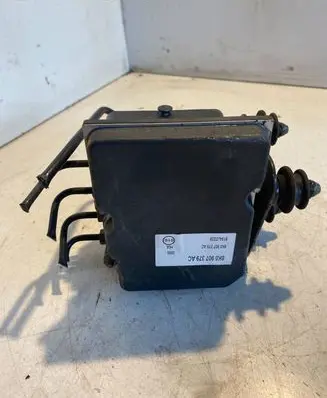 Audi A4 S4 B8 8K ABS Pump 8K0907379AC 8194J0239