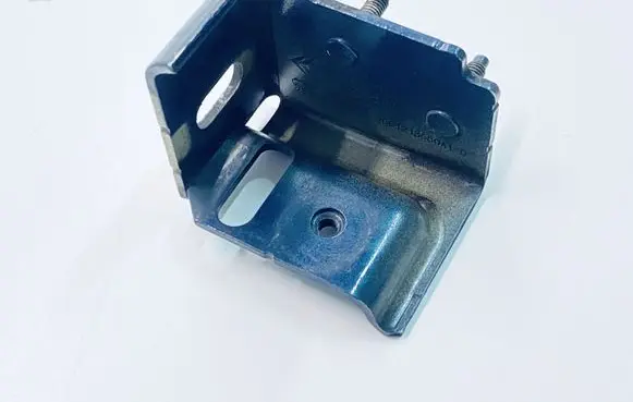 Citroen C5 Radiator mount bracket 9661213680