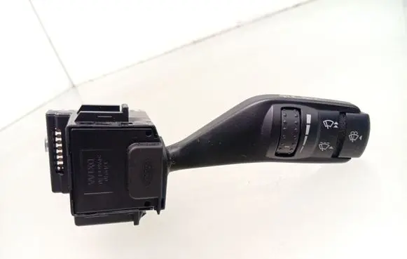 Ford Kuga I Wiper control stalk 17D940