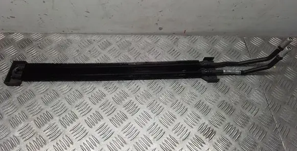 Volkswagen Touareg II Power steering radiator 7P6422484
