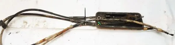 Audi A4 S4 B5 8D Gear shift cable linkage 8D0609721H