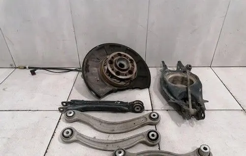 Mercedes-Benz E W212 Rear wheel bearing hub A2123502108