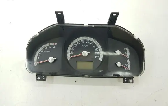 KIA Sportage Speedometer (instrument cluster) 940030Z160