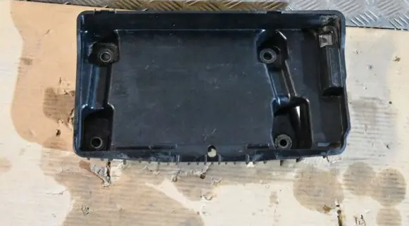 Mercedes-Benz E W213 Battery box tray A2136200018