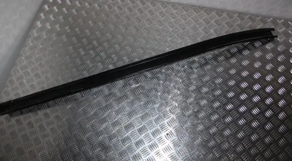Mercedes-Benz Sprinter W906 Sliding door upper roller guide/hinge 9067660137 A9067660137