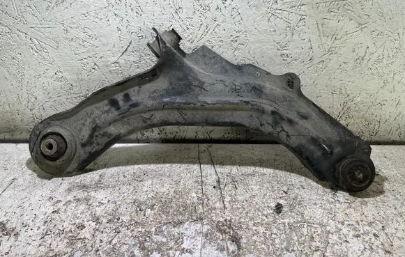 Renault Megane II Front lower control arm/wishbone