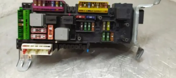 Mercedes-Benz E W212 SAM control unit 2129009622