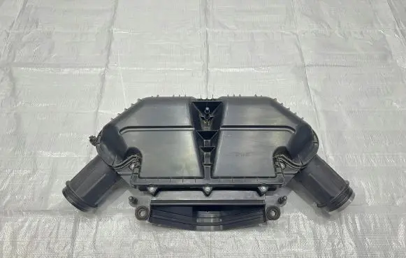 Alfa Romeo Giulia Air filter box 50541733