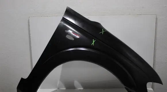 SsangYong Rodius Fender