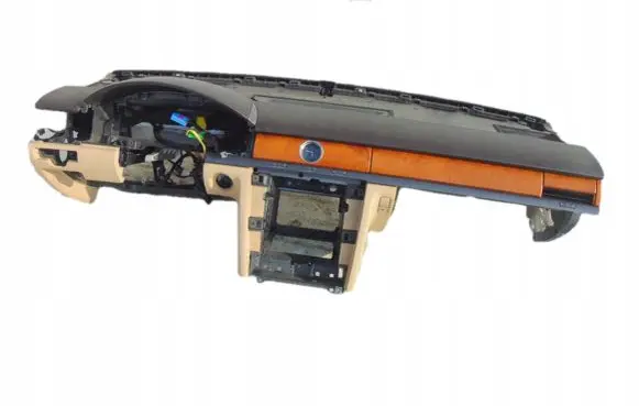 Volkswagen Phaeton Dashboard