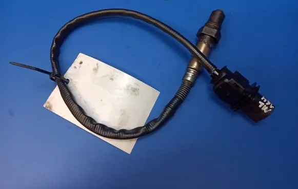Mercedes-Benz ML W164 Lambda probe sensor 0035427018 1928404682