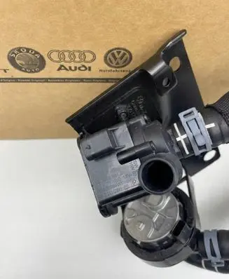 Skoda Superb B8 (3V) Water pump 3Q0121591AP 3Q0121093BL 3Q0121093BH