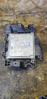 Mercedes-Benz Sprinter W906 Engine control unit/module A6519000700 A6519010600 28429285