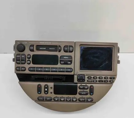 Jaguar S-Type Radio/CD/DVD/GPS head unit 1R8H18C612AA XR8F18K876AJAEK