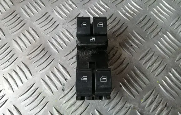 Volkswagen Touran I Electric window control switch 1K4959857B