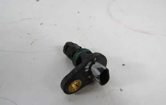 Opel Corsa D Camshaft position sensor 55562744
