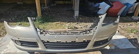 Volkswagen PASSAT B6 Front bumper
